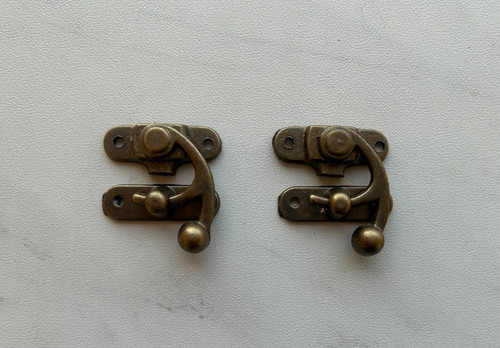 Vtg bronze antique - vtg, finish