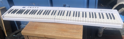 Key digital piano - 88-key,