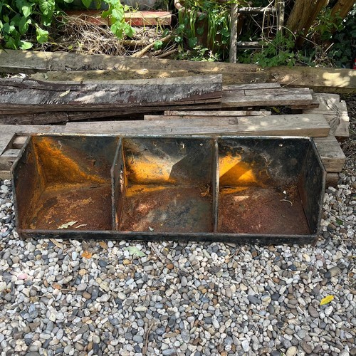 Industrial salvage metal wall - metal,