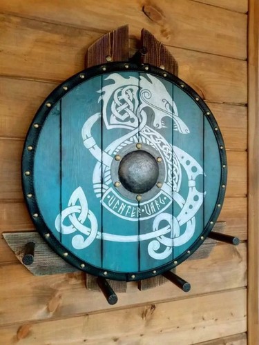 Templar battle worn shield - templar,