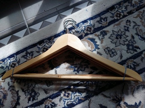 Wooden clothes hangers 6 - wooden,