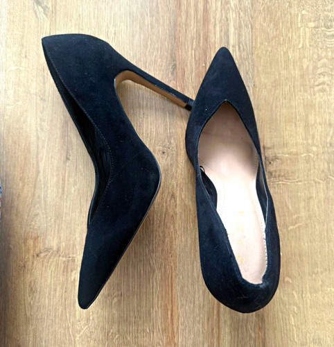 Zara black suede pointed toe - black,