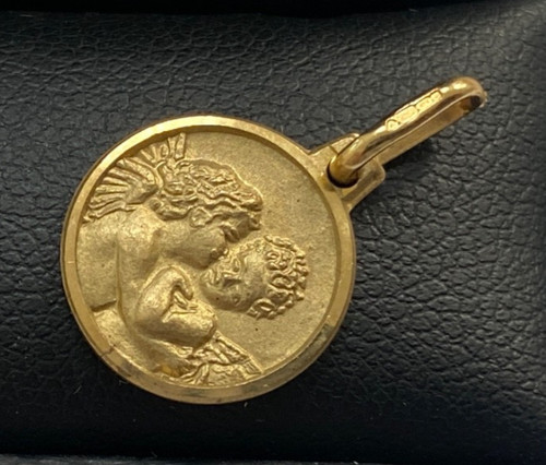 9ct gold cherub pendant - 9ct,