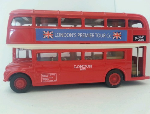 Die cast metal london red - cast,