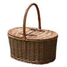 Traditional Wicker Picnic
