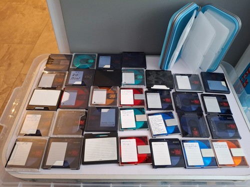 Sony minidisc 74 mins - x,