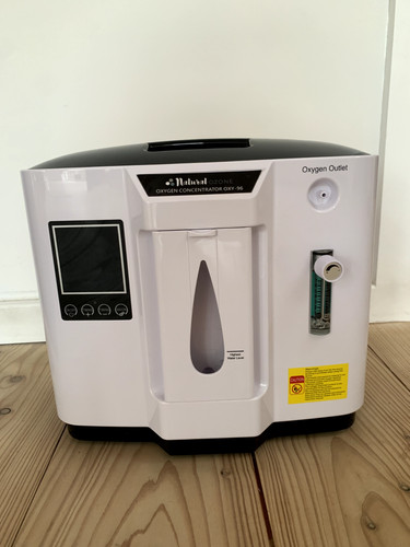 Oxygen concentrator oxy by - concentrator,