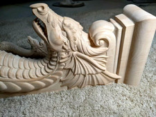 Wooden corbel Dragon shelf