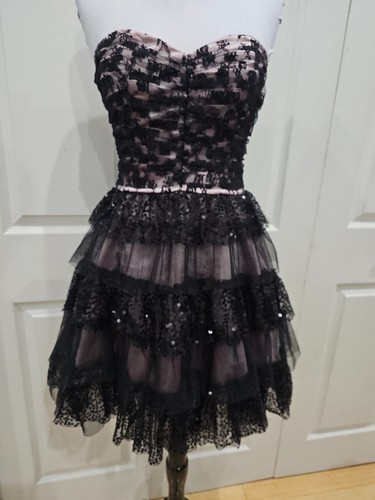 Vintage style deb masquerade - style,