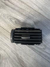 Toyota Avensis (T250) 2004 Left Dash center air vent grill TSM5512G