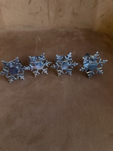 Silver snowflake design - silver, napkin