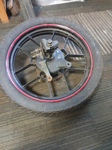 Lexmoto zsx 125 back - back, wheel