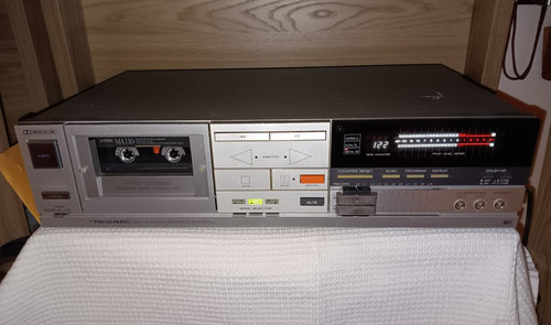 Realistic sct stereo - realistic,