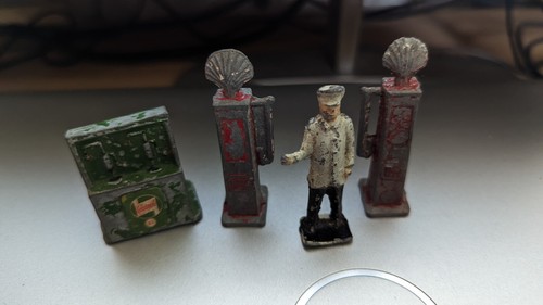 Vintage timpo toys - timpo, petrol