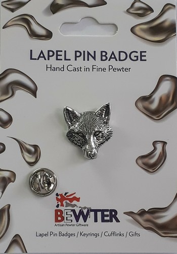 Fox lapel pin badge - badge., british