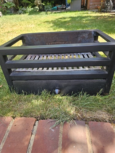 Classic cast iron grate - iron, width