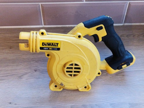 Faulty dewalt 18v dcv100 - faulty,