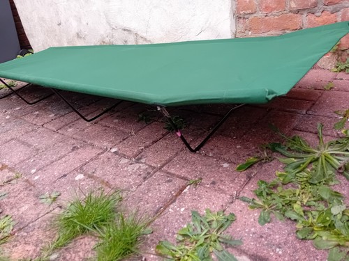 Single camp bed - camp, used