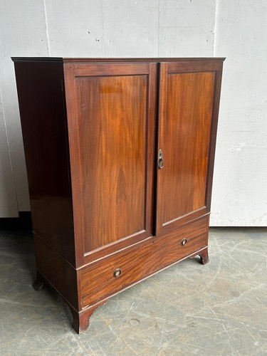 1940 mahogany linen cupboard - 1940's,