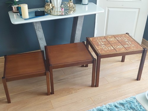 Retro tile teak topped - retro,