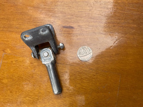 Sailing dinghy round - round, peg