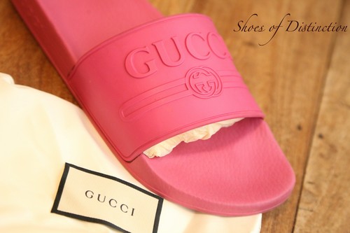Gucci pink rubber sandals - pink,