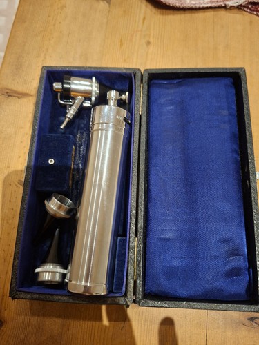 Vintage silver otoscope - silver,