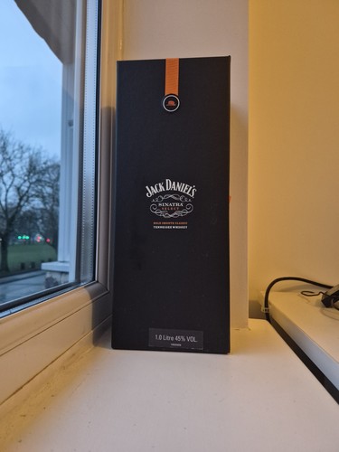 Jack daniels sinatra - jack, select
