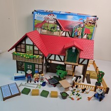 Official Playmobil Country