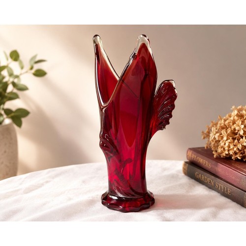 Vtg ruby red art glass - ruby,