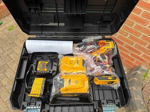 Dewalt nicd drill set - dewalt,