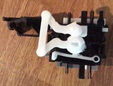 Mira Azora, Alero, Galena