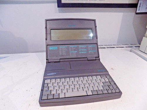 Samsung w1100 magic note - sq-w1100,