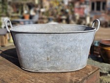 Vintage galvanise Metal bath