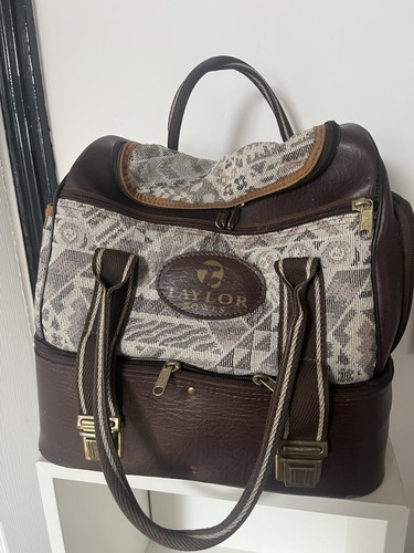 Taylor lawn bowls - lawn, bag