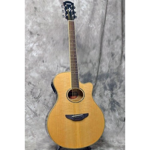 Yamaha electric acoustic - yamaha,
