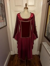 WOMENS PANTOMIME MEDIEVAL