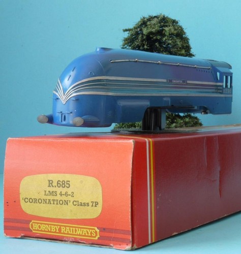 Hornby coronation loco r685 - loco,