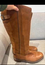 Stunning Joules Brown