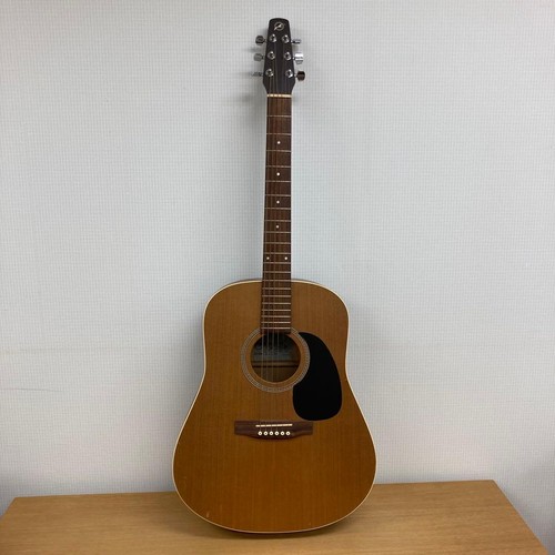 Seagull acoustic guitar - seagull, s6