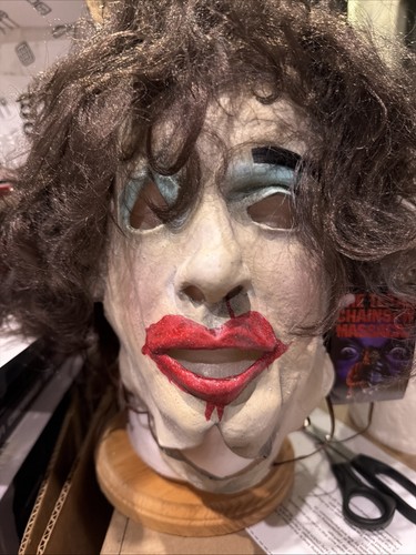 Leatherface mask pretty woman - pretty,