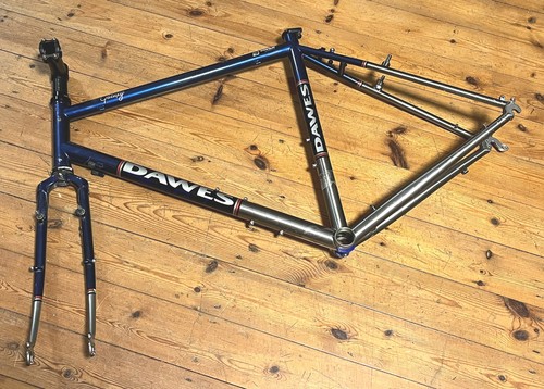 Dawes ultra galaxy - galaxy, titanium