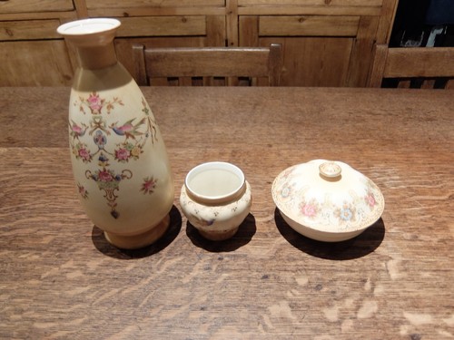 Vintage pieces crown devon - ,