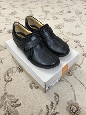 Clark’s Un Faina Black