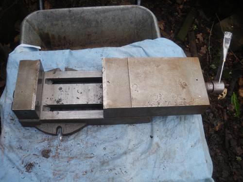 Machine vice 160mm vise - 160mm,