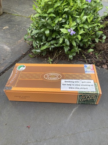 Criollito wooden cigar box - criollito,