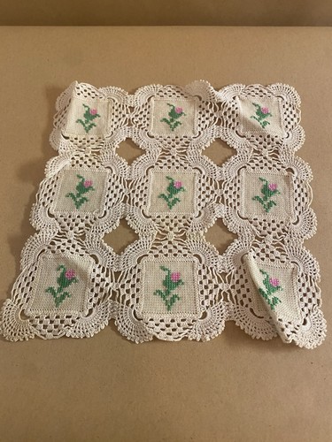Vintage hand crochet - hand, pink