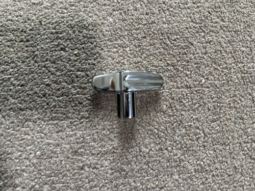 Pearl wing nut die cast - from, a
