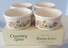 VINTAGE WOOLWORTHS COUNTRY