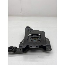 Ford Focus RS engine mount